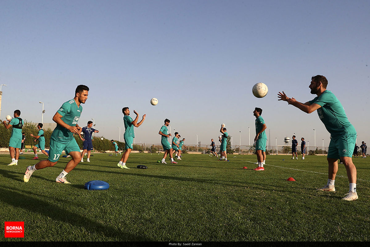 لطمه به اعتبار سپاهان با رفتارهای سلیقه‌ای/ باشگاهی که در حرف داعیه حرفه‌ای‌گری و قهرمانی دارد!