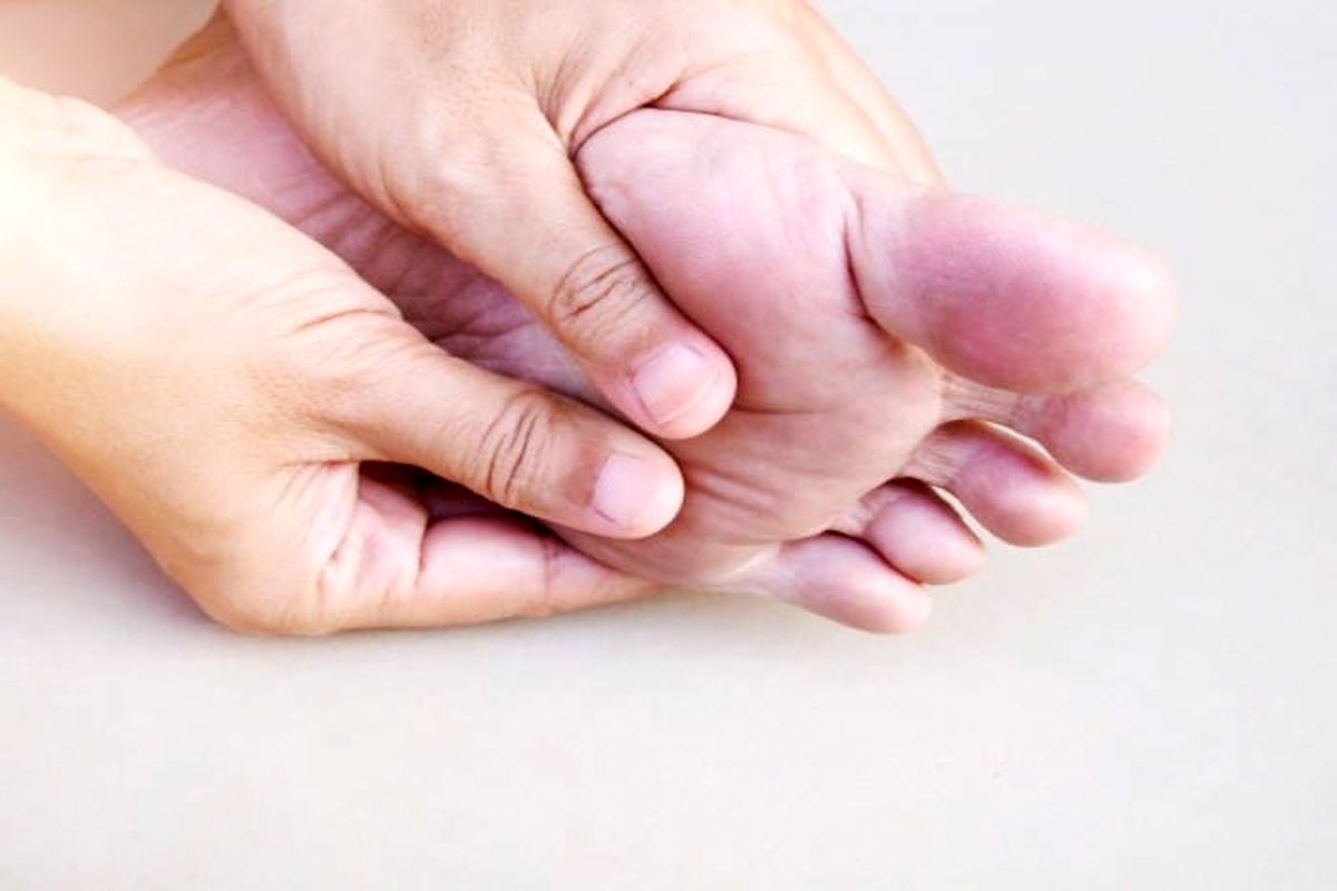 مراقب علامت این بیماری خطرناک در پاها باشید