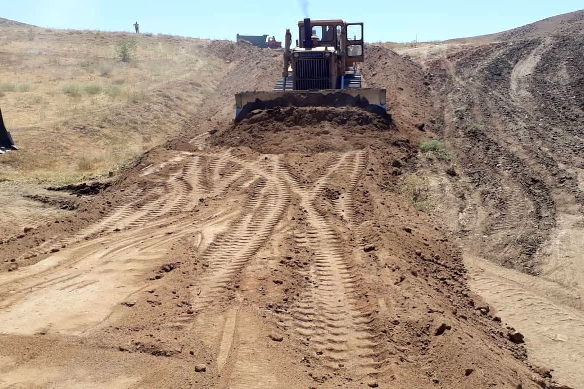 اتمام عملیات ساخت جاده روستایی بلوز به صفیارخان در تکاب