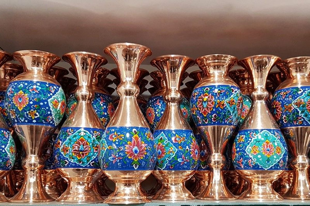 خرید میناکاری اصفهان و ظروف مس و پرداز  از فروشگاه صنایع دستی بازار مینا