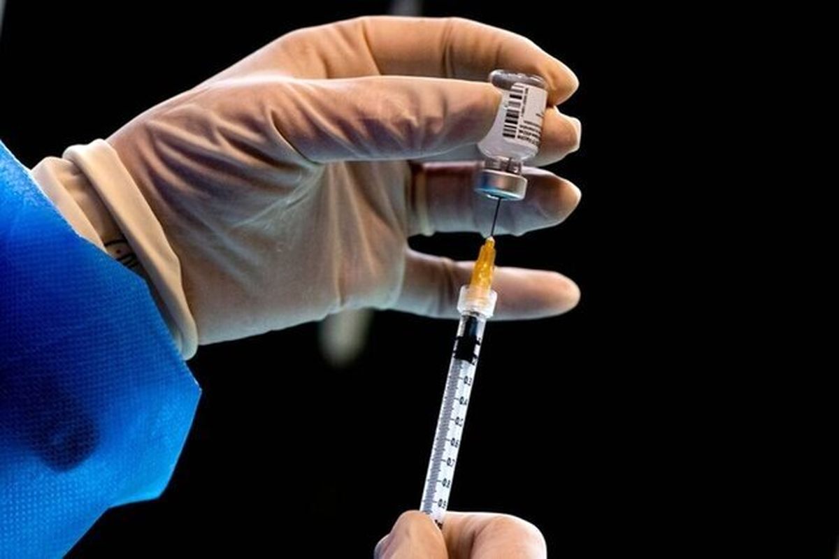 آیا دوز سوم واکسن کووید-۱۹ را هم باید زد؟