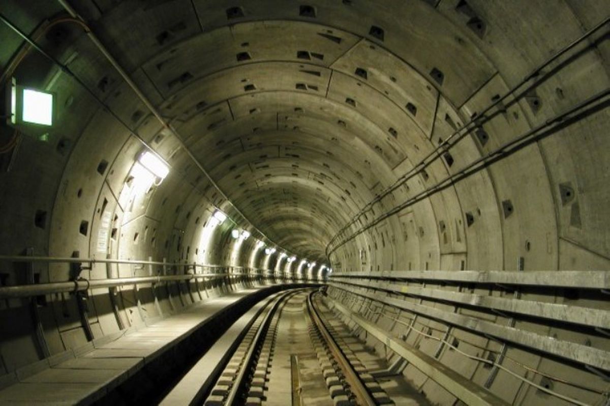 اتمام کامل پروژه مترو قم نیازمند عزم ملی است/رایزنی با دولت برای تأمین بخشی از هزینه‌های اجرایی