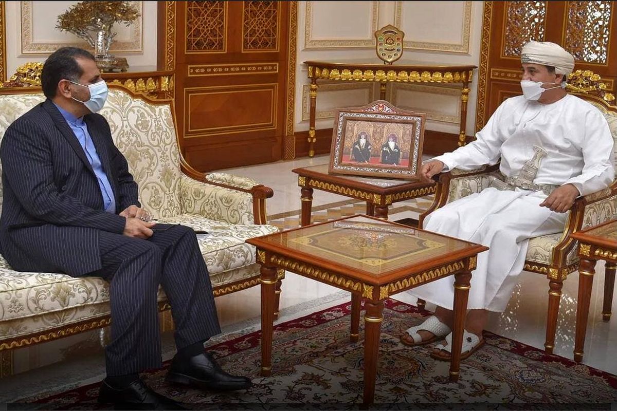 علی نجفی با وزیر مکتب سلطانی عمان دیدار کرد