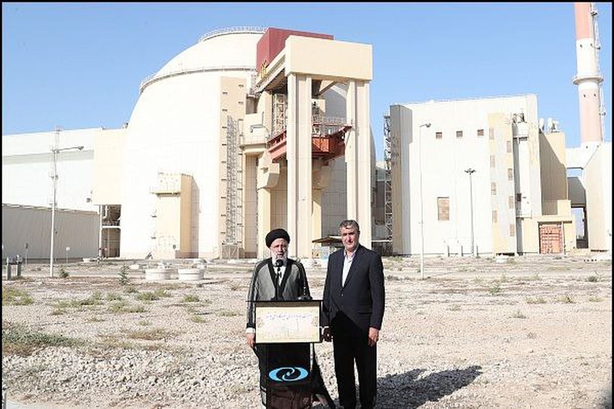 ماموریت سازمان انرژی اتمی برای تولید ده هزار مگاوات برق از انرژی هسته‌ای در کشور/ ظرفیت تولید برق در نیروگاه بوشهر به سه برابر افزایش خواهد یافت