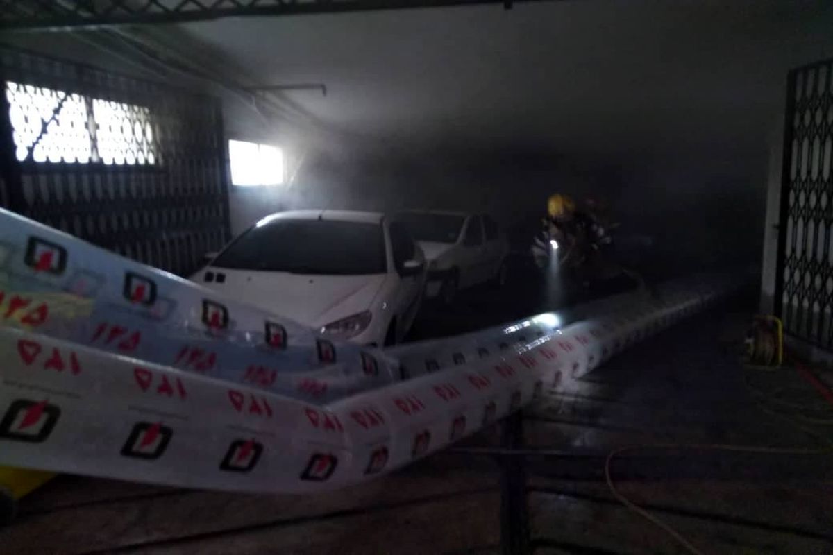 آتش سوزی یک بیمارستان در خیابان ولیعصر تهران + عکس