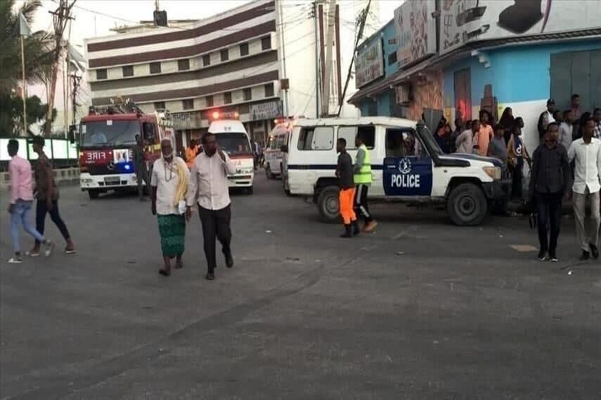 انفجار خودروی بمب‌گذاری‌شده در نزدیکی کاخ ریاست‌ جمهوری سومالی