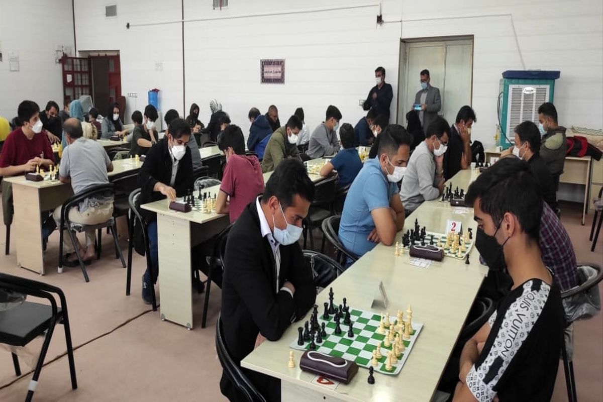 برگزاری مسابقات شطرنج گرامیداشت روز ۱۳آبانماه در یاسوج