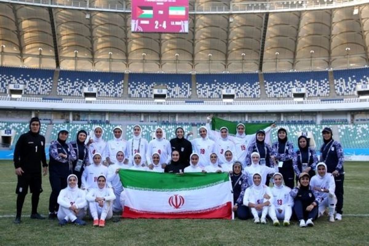 سرپرست معاونت زنان وزارت ورزش پیگیر اعاده حیثیت از دختران فوتبال است