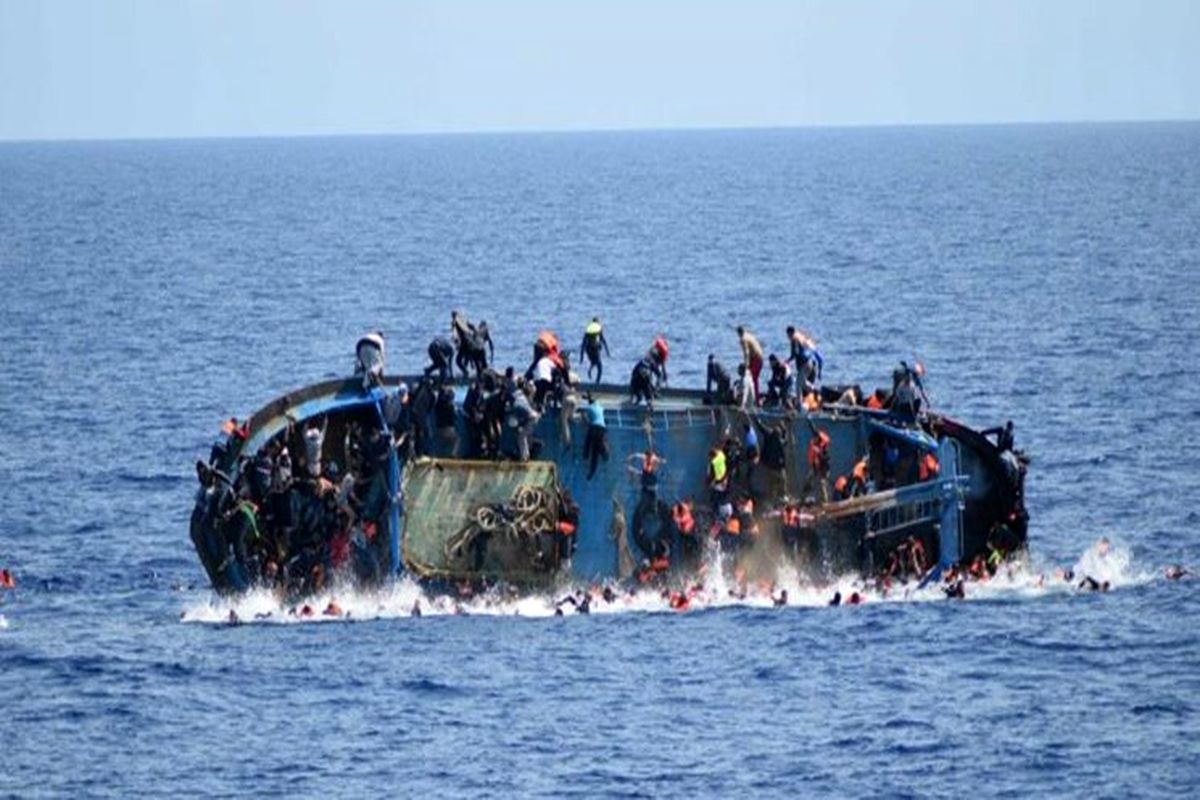 دستکم ۷۵ مهاجر در سواحل لیبی غرق شدند