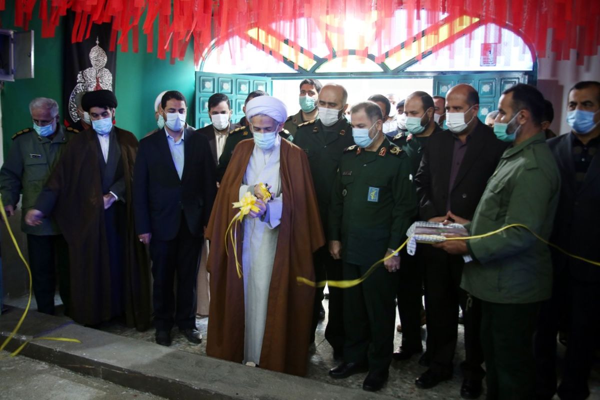 افتتاح نمایشگاه اسوه در مازندران مناسبت هفته بسیج توسط آیت الله لائینی