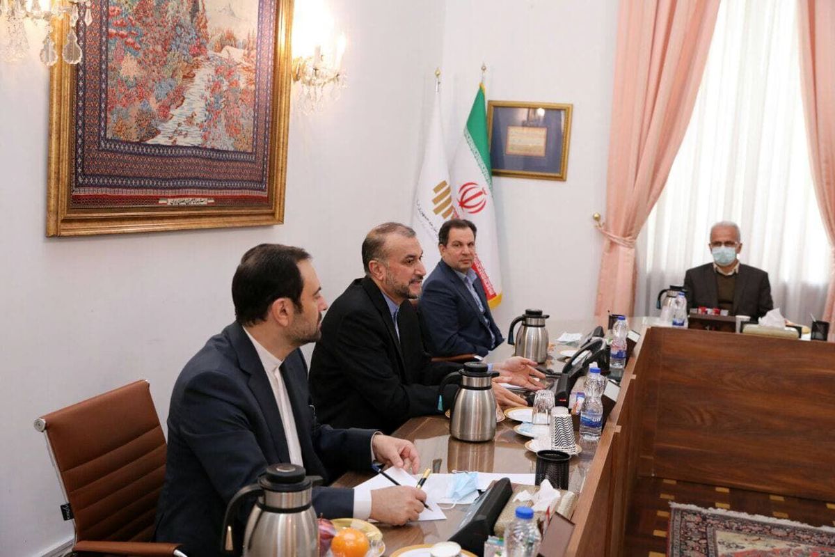 خبر خوش وزیر امور خارجه برای ایرانیان خارج از کشور