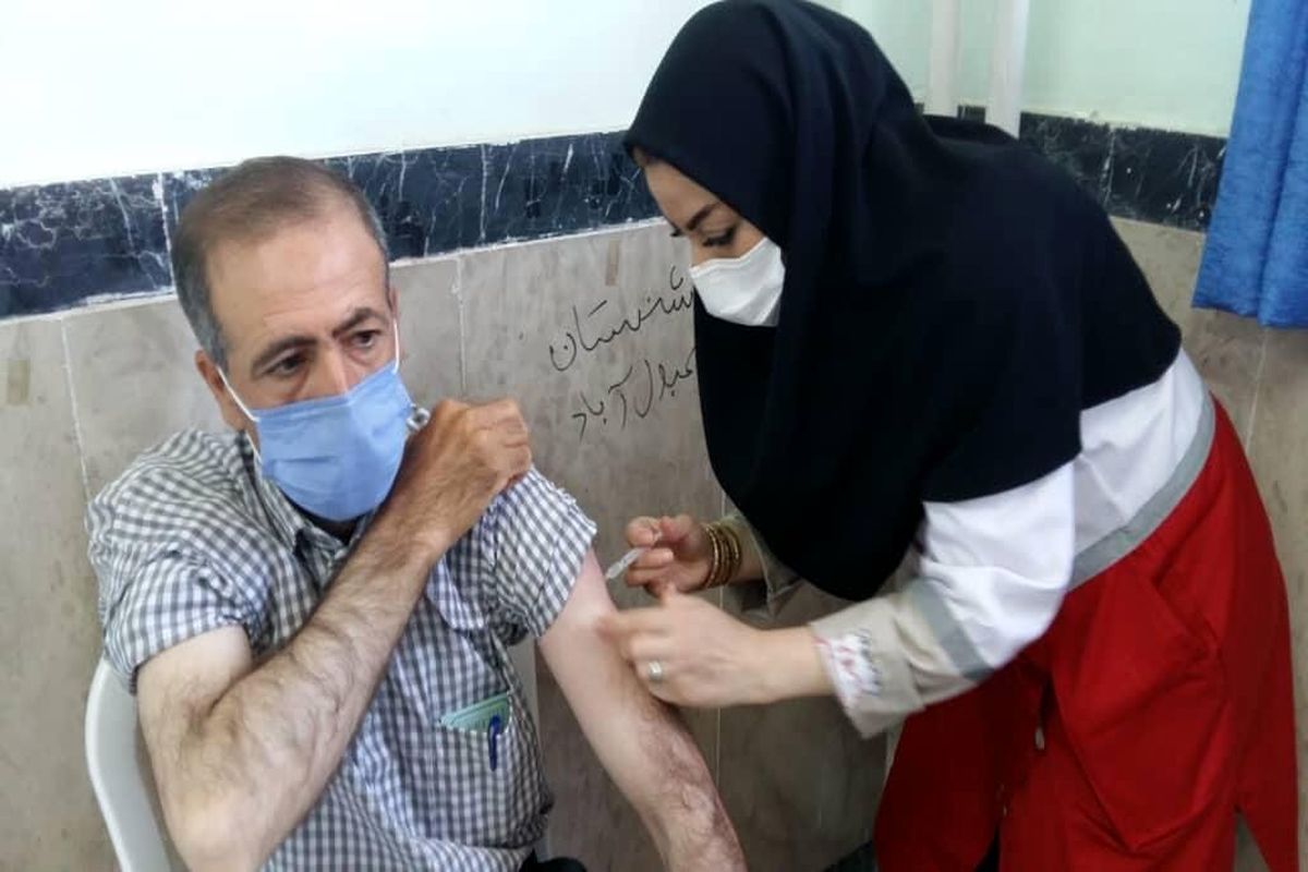 مشارکت هلال‌‌احمر آذربایجان‌غربی در اجرای طرح واکسیناسیون عمومی