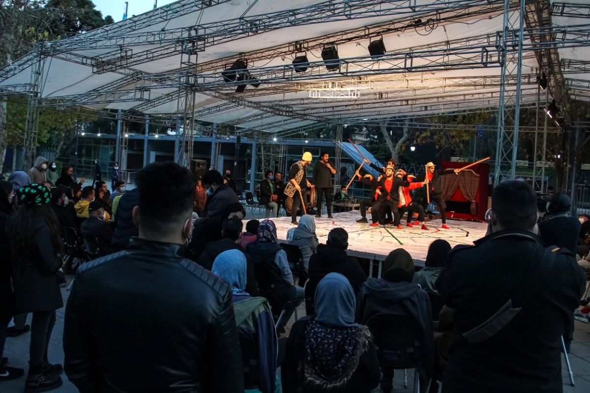 برنامه اجراهای روز پایانی / «ایوب خان» مهمان جشنواره نمایش‌های آیینی و سنتی شد