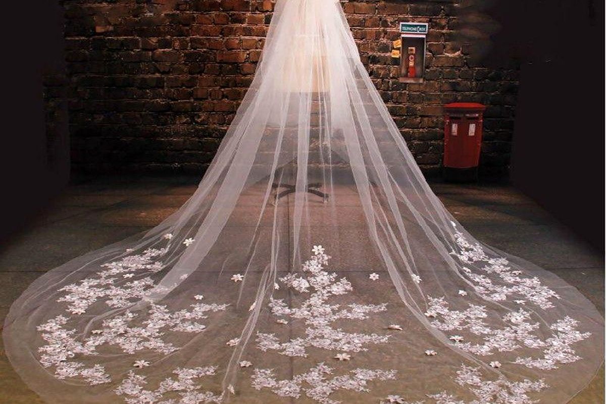احمقانه‌ترین لباس عروس جهان! +عکس