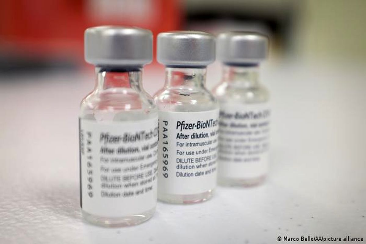 تزریق به ۱۰ هزار  نفر دوز سوم واکسن کرونا در ایلام