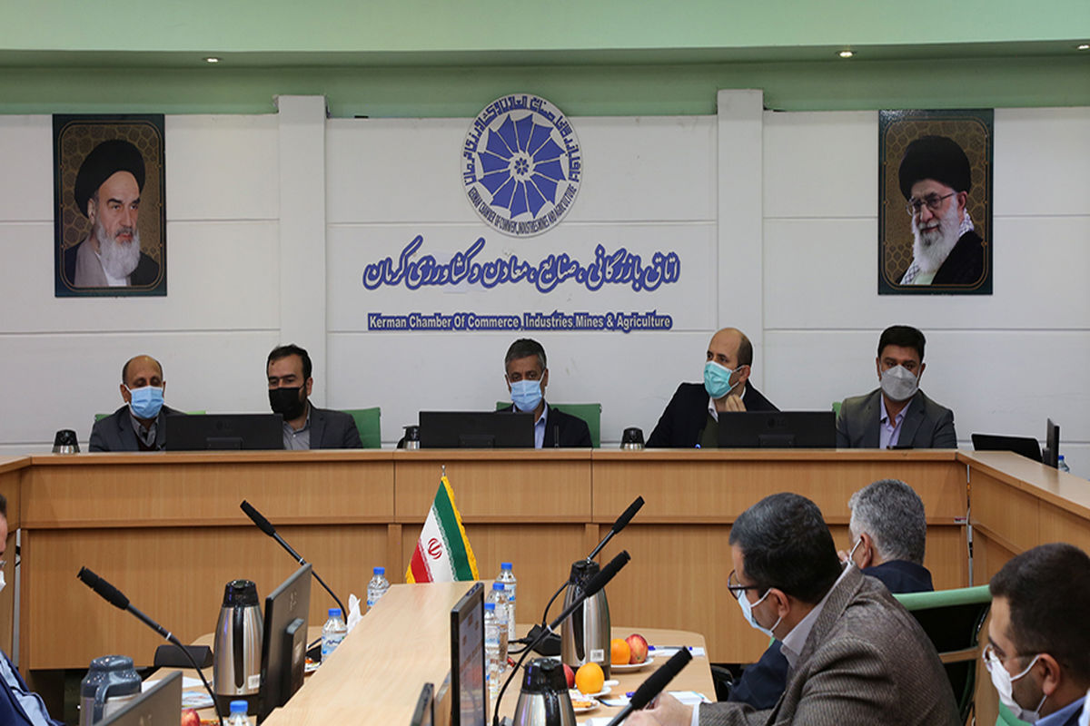 اولین نشست تخصصی واحدهای اقتصادی استان با نهادهای مالی بازار سرمایه برگزار شد