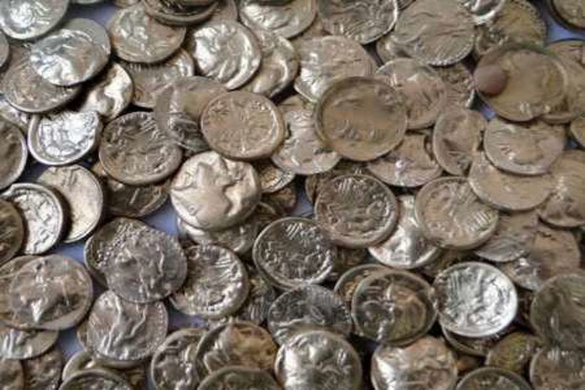 ۴۴۶ قطعه سکه تقلبی در شهرستان دزفول کشف شد