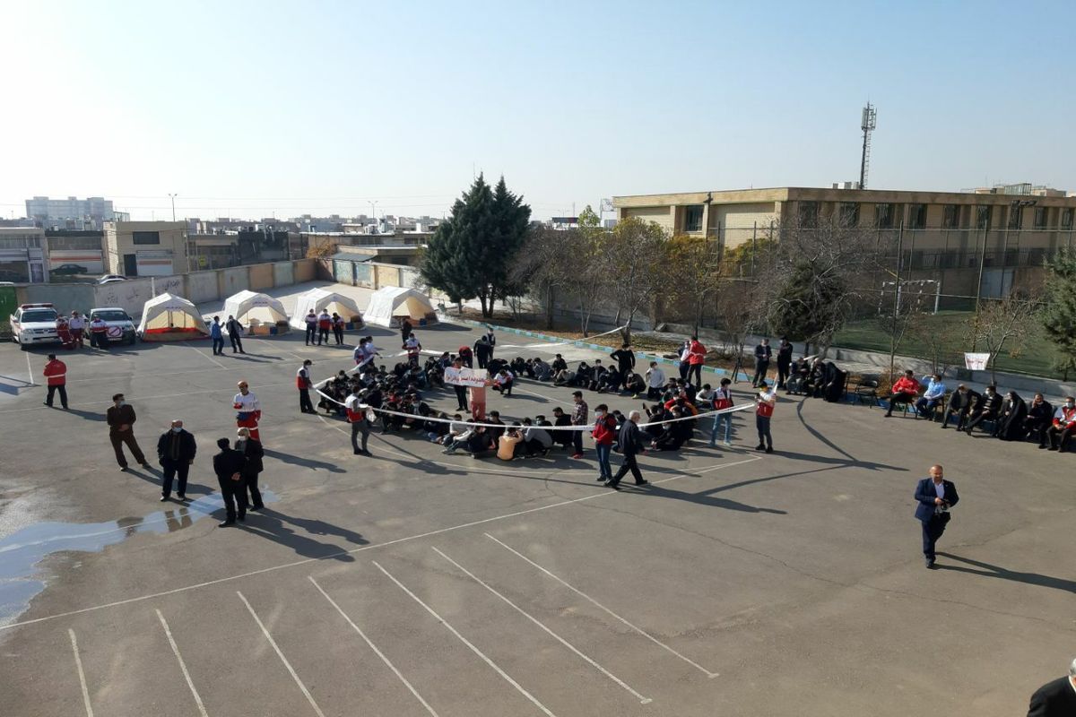 مانور سراسری زلزله و ایمنی در مدارس استان قزوین برگزار شد