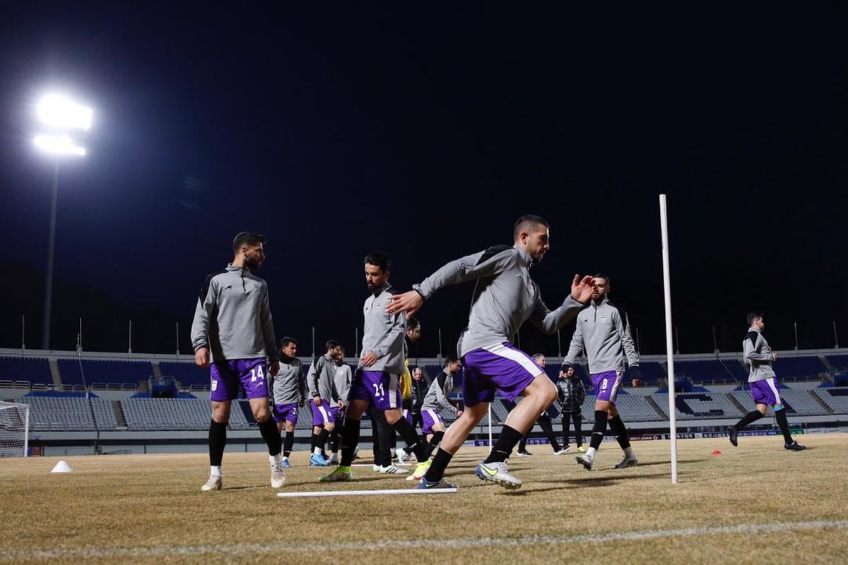 اولین تمرین تیم ملی با ۱۸ بازیکن در سئول