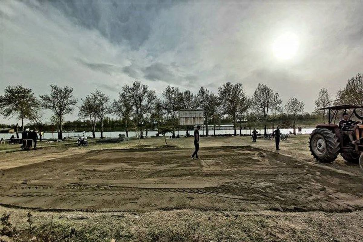 احداث زمین‌های پتانک در مجموعه ورزشی آزادی 