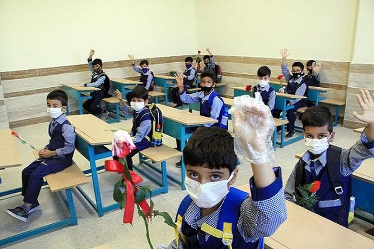 بازگشایی مدارس با استقبال دانش آموزان استان قزوین روبرو شد