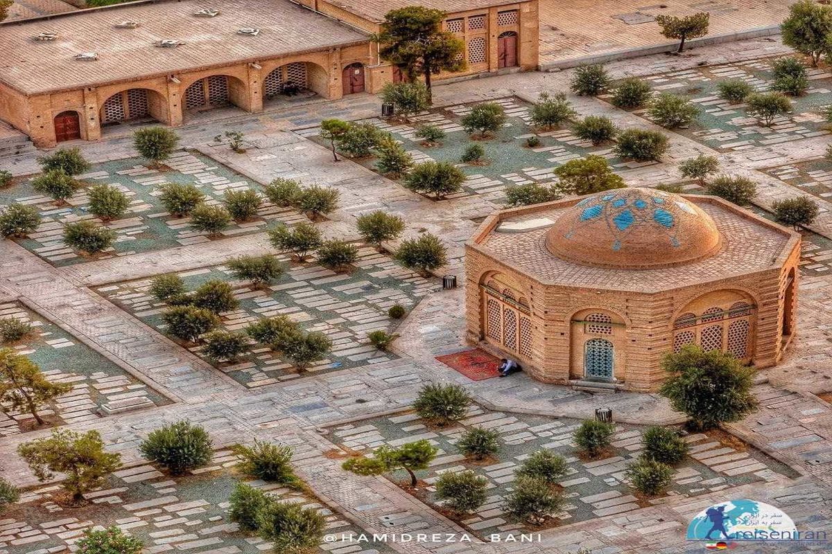 چالشی برای شنیدن داستان مشاهیر تخت فولاد اصفهان در ماه رمضان