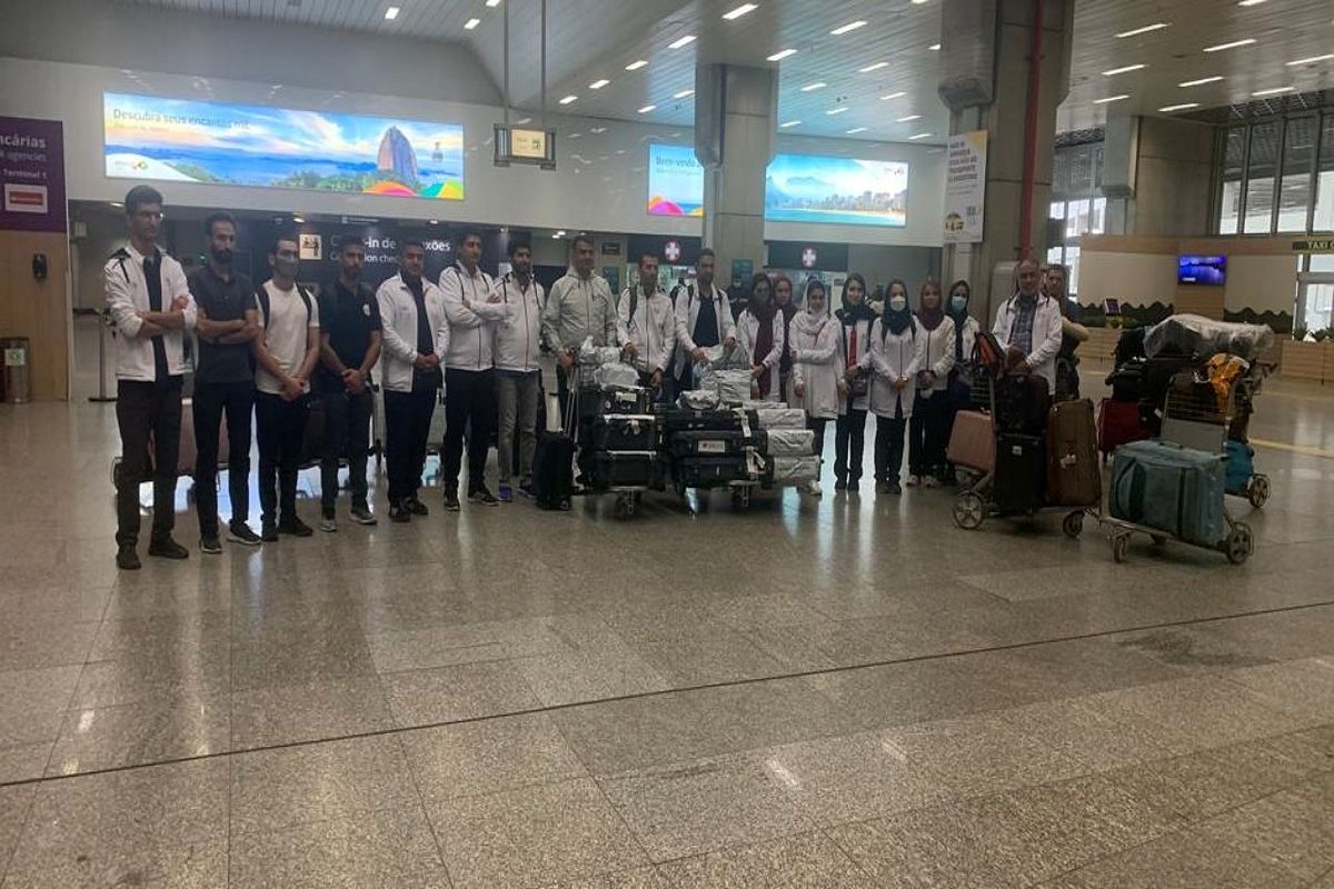 موسوی: ملی‌پوشان ۱۵ ساعت در فرودگاه سائوپائولو سرگردان بودند/ فدراسیون جهانی پلیس فدرال برزیل را مقصر می‌داند