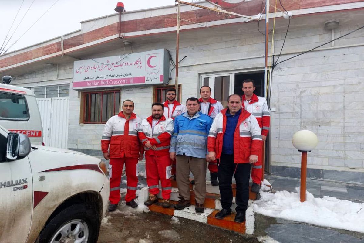 امدادرسانی به ۹ هزار نفر گرفتار در کولاک جاده‌های اردبیل