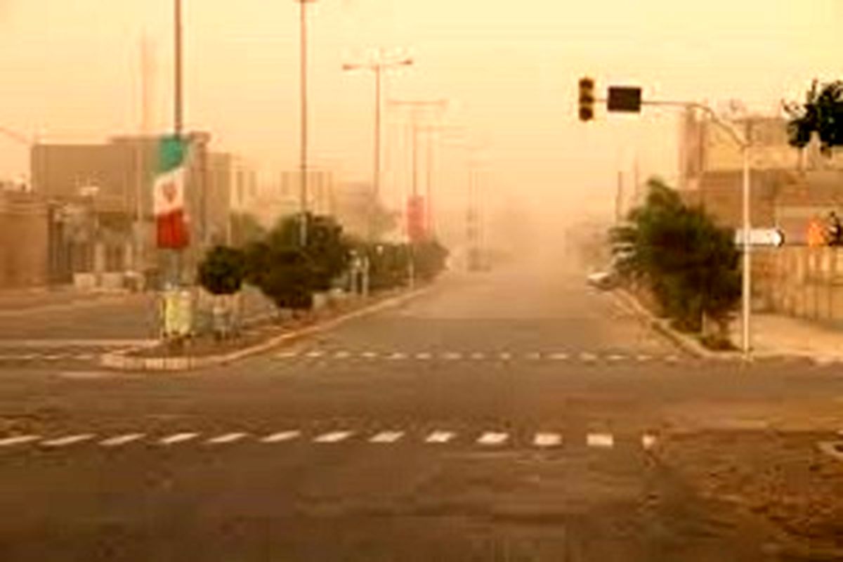گرد و غبار بیشتر نقاط استان را فرا گرفته است