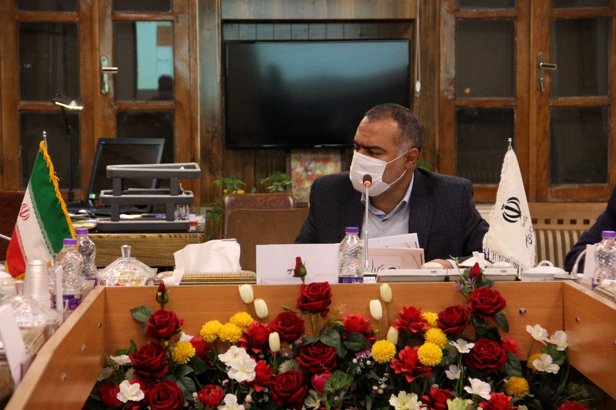 آمادگی واگذاری تولید انرژی الکتریکی با منشا خورشیدی در اصفهان