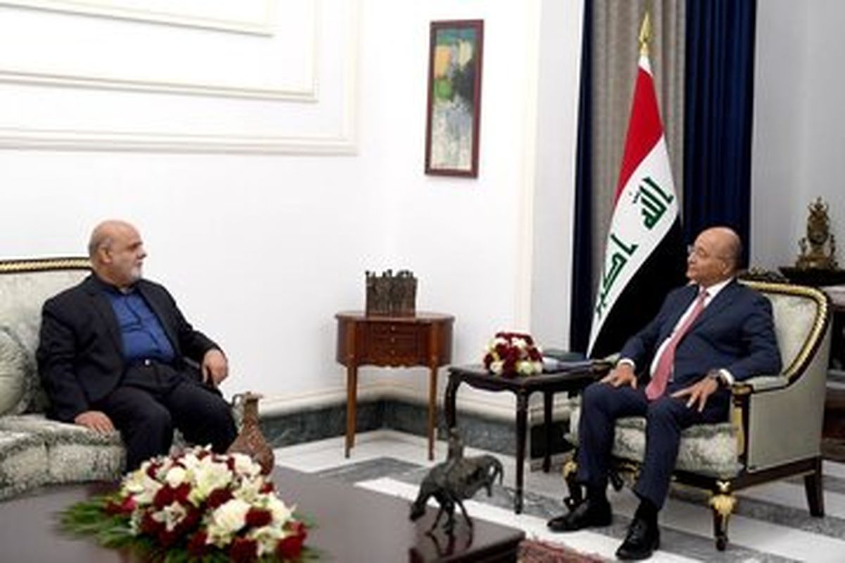 نخست‌وزیر عراق بر همکاری با ایران در زمینه‌های مختلف تاکید کرد