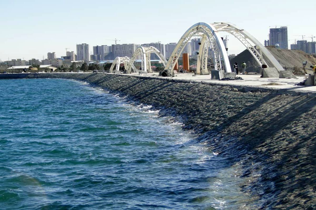 دریاچه شهدای خلیج فارس به احترام زمین خاموش می‌شود