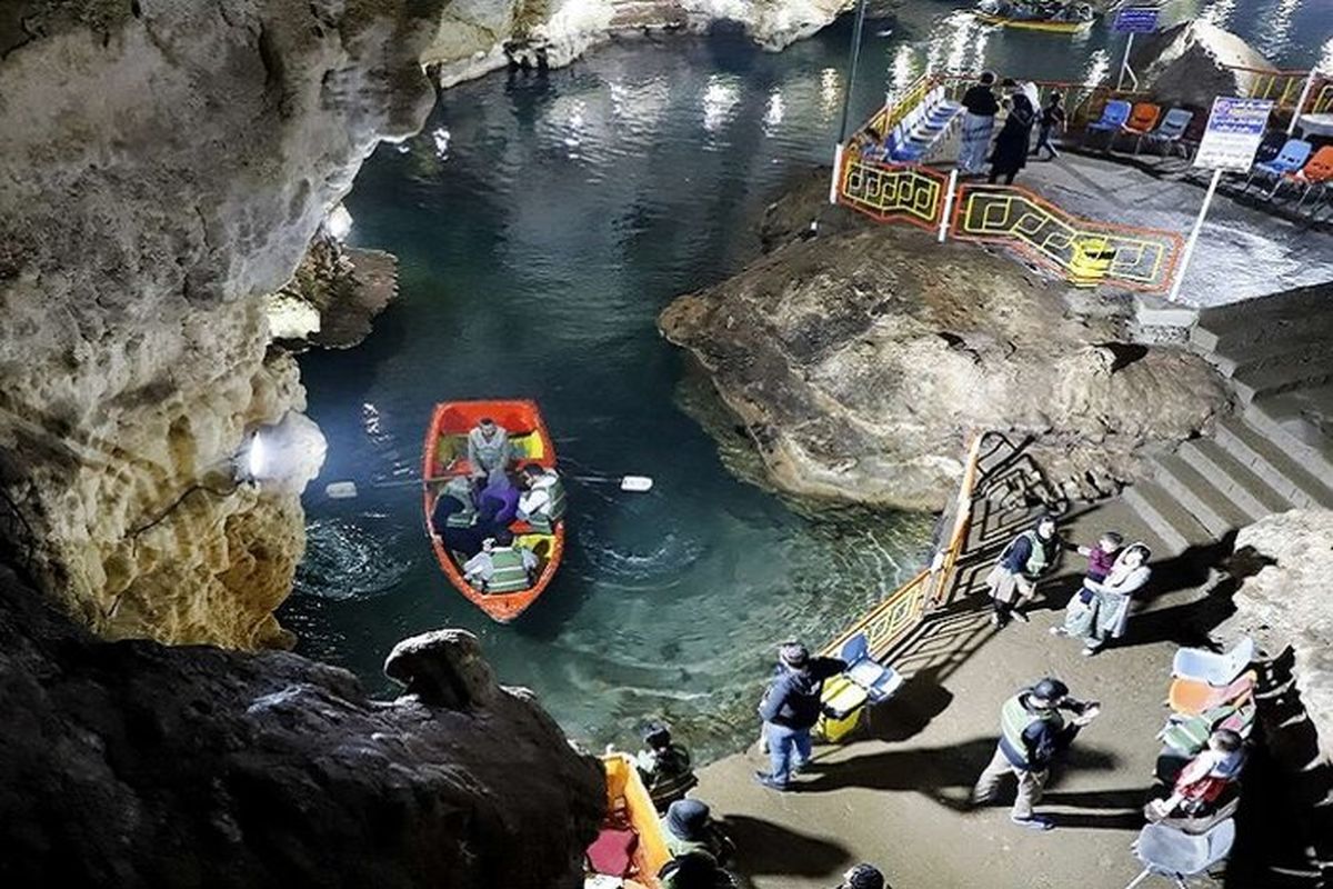 بازدید ۱۶۵ هزار گردشگر از غار آبی تاریخی سهولان در سال جاری