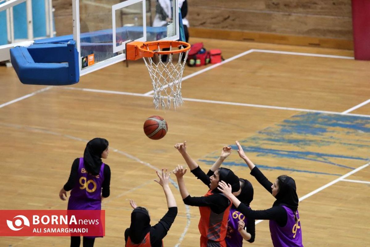 گروه بهمن همچنان بدون شکست‌‌ در لیگ بسکتبال بانوان