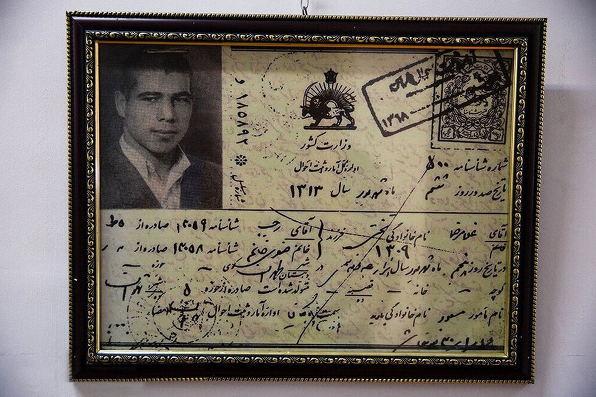 دست نوشته دیده نشده تختی دقایقی قبل از مرگش+ عکس