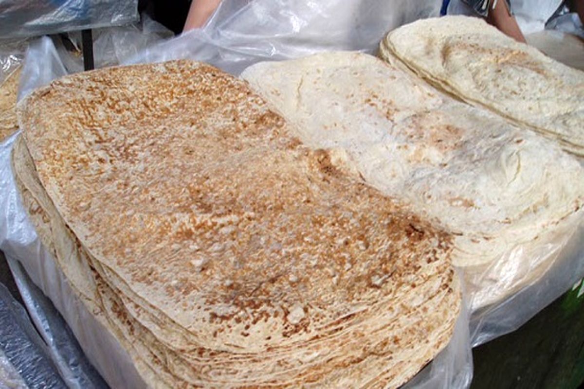 تشکیل ۴ پرونده تخلف برای نانوایان استان