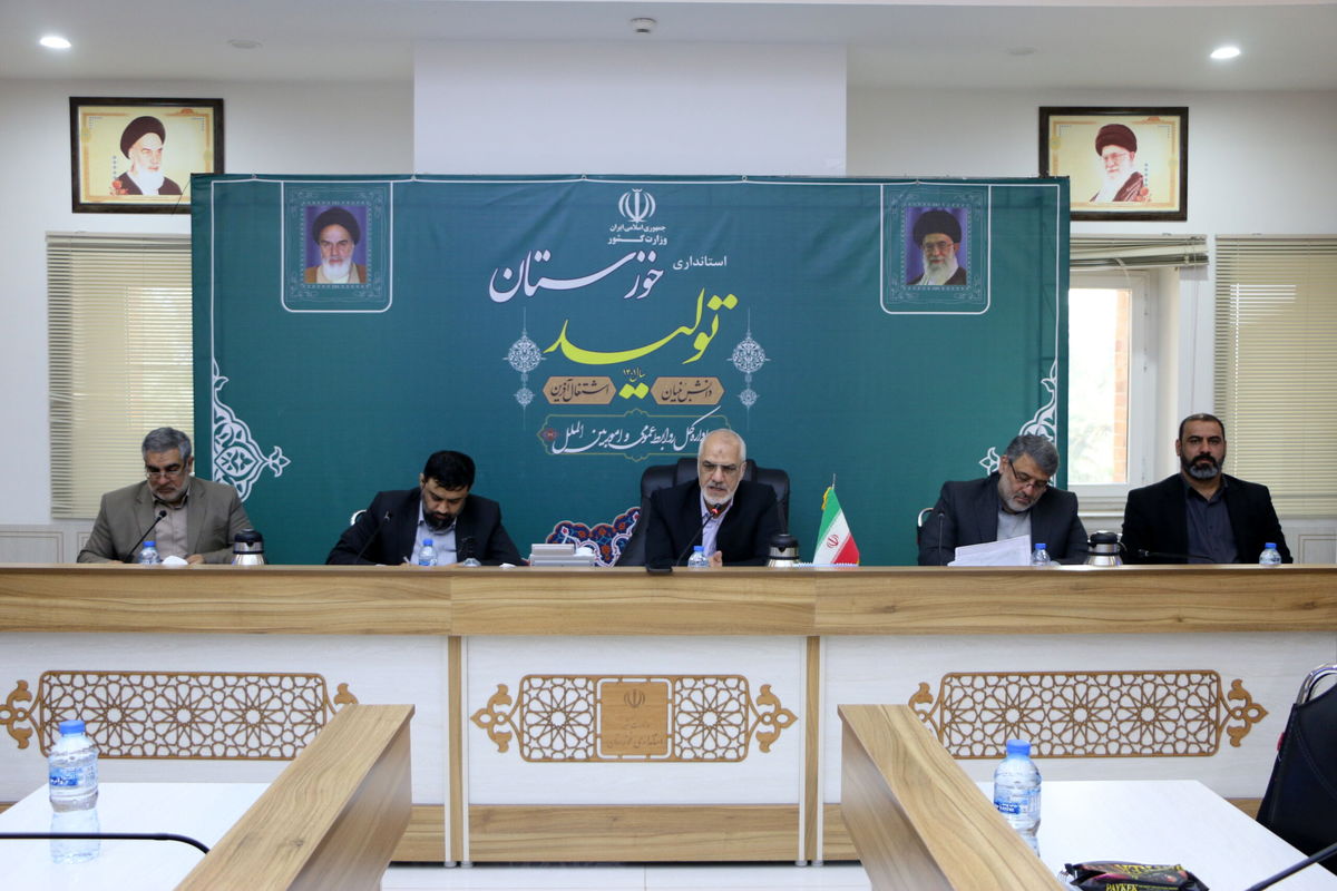 استاندار خوزستان: معلمان دانش آموزانی در تراز انقلاب اسلامی تربیت کنند