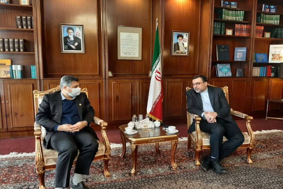 رئیس دانشگاه بین المللی امام خمینی (ره) با معاون وزیر امور خارجه دیدار کرد