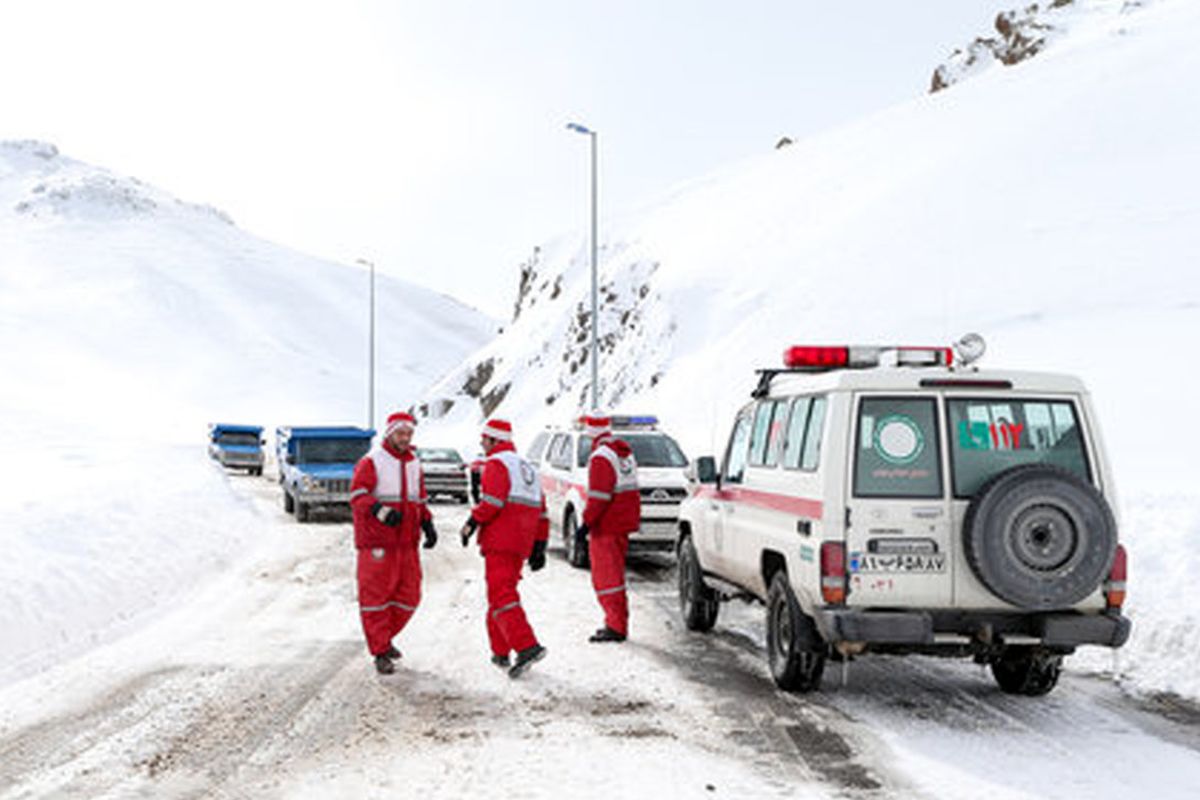 امدادرسانی به ۱۱۰۰ حادثه‌دیده در برف و سیلاب کشور