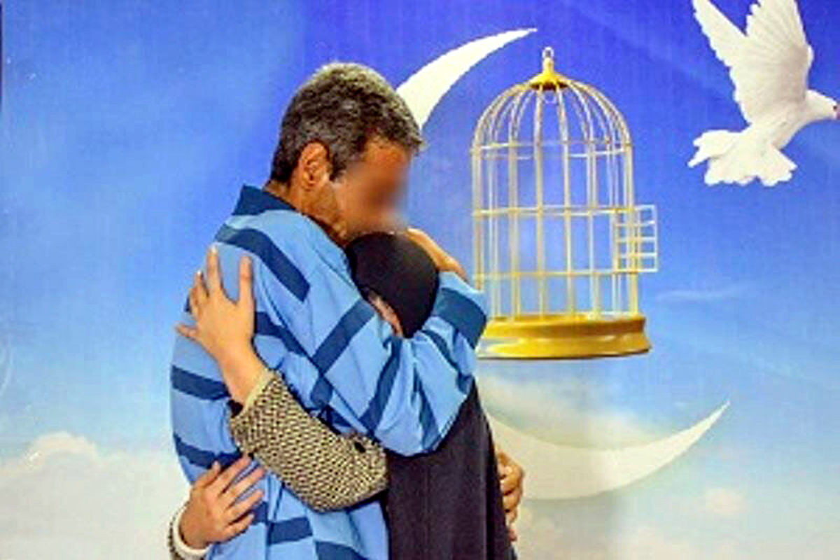 آزادی ۱۹ مددجو از زندان مرکزی قزوین