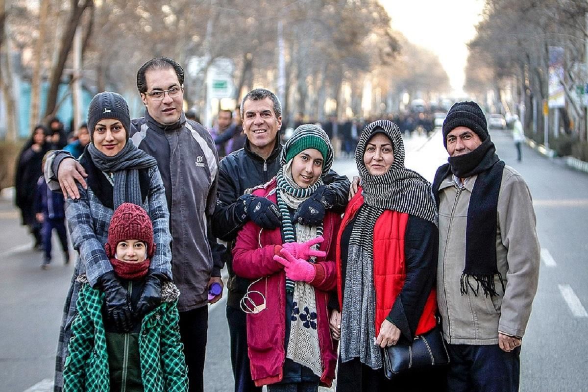 توانمندسازی خانواده های ایرانی در دوره «یه روز فوق العاده»