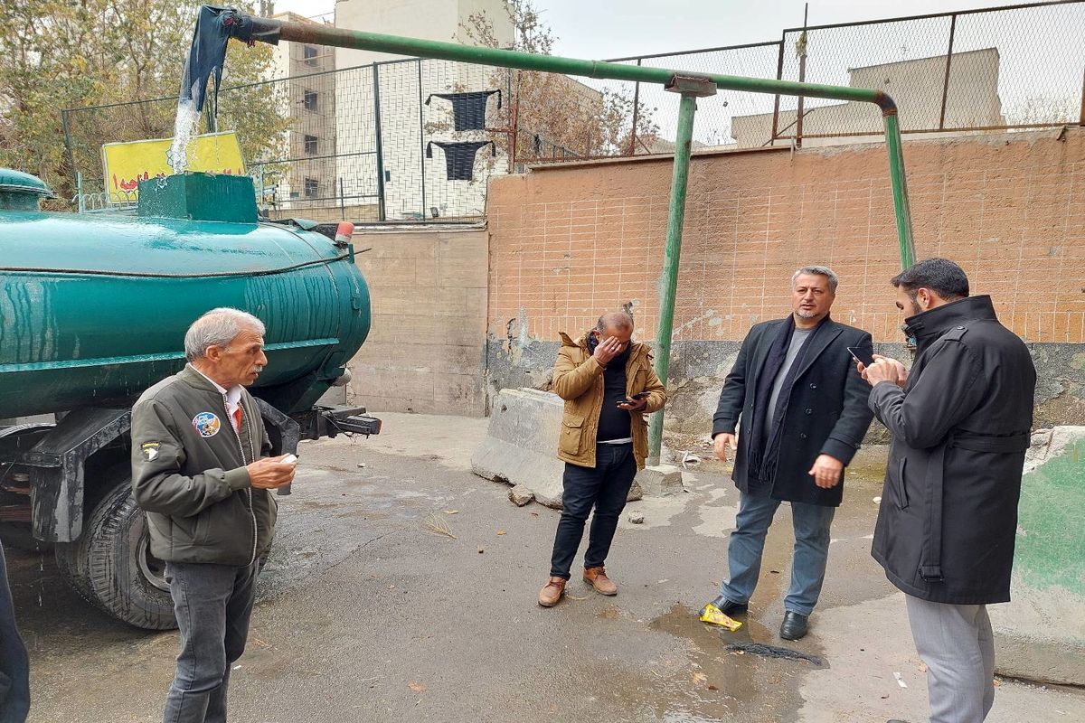 شهرداری از فروش آب خام ۲ بوستان منطقه ۹ تهران جلوگیری کرد