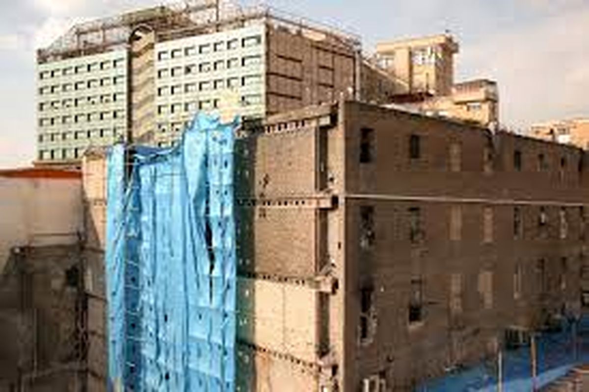 ۱.۵ میلیون تهرانی در خانه‌های فرسوه زندگی می‌کنند
