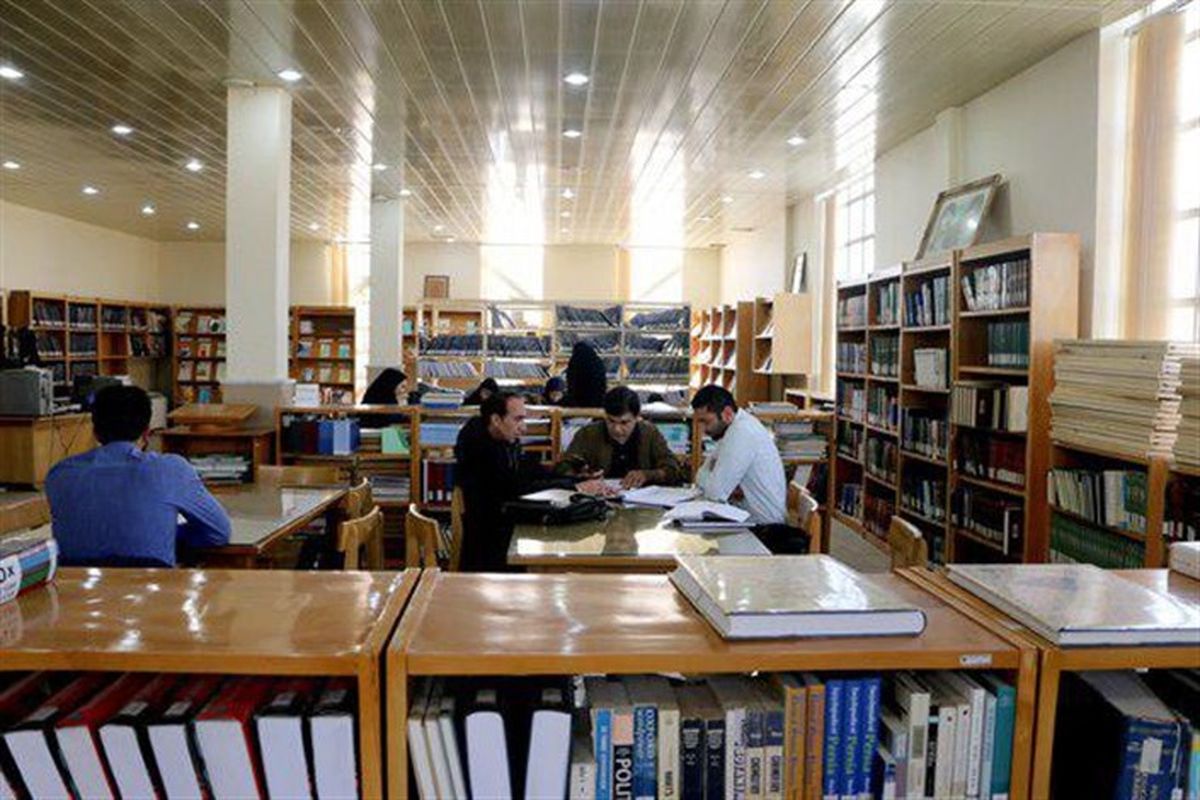 شهرداری اراک ۱۵ میلیارد ریال به انجمن کتابخانه‌های عمومی پرداخت کرد
