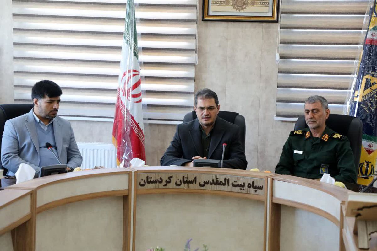 سپاه از مردمی‌ترین نهادهای انقلاب اسلامی و خاری در چشم دشمنان است