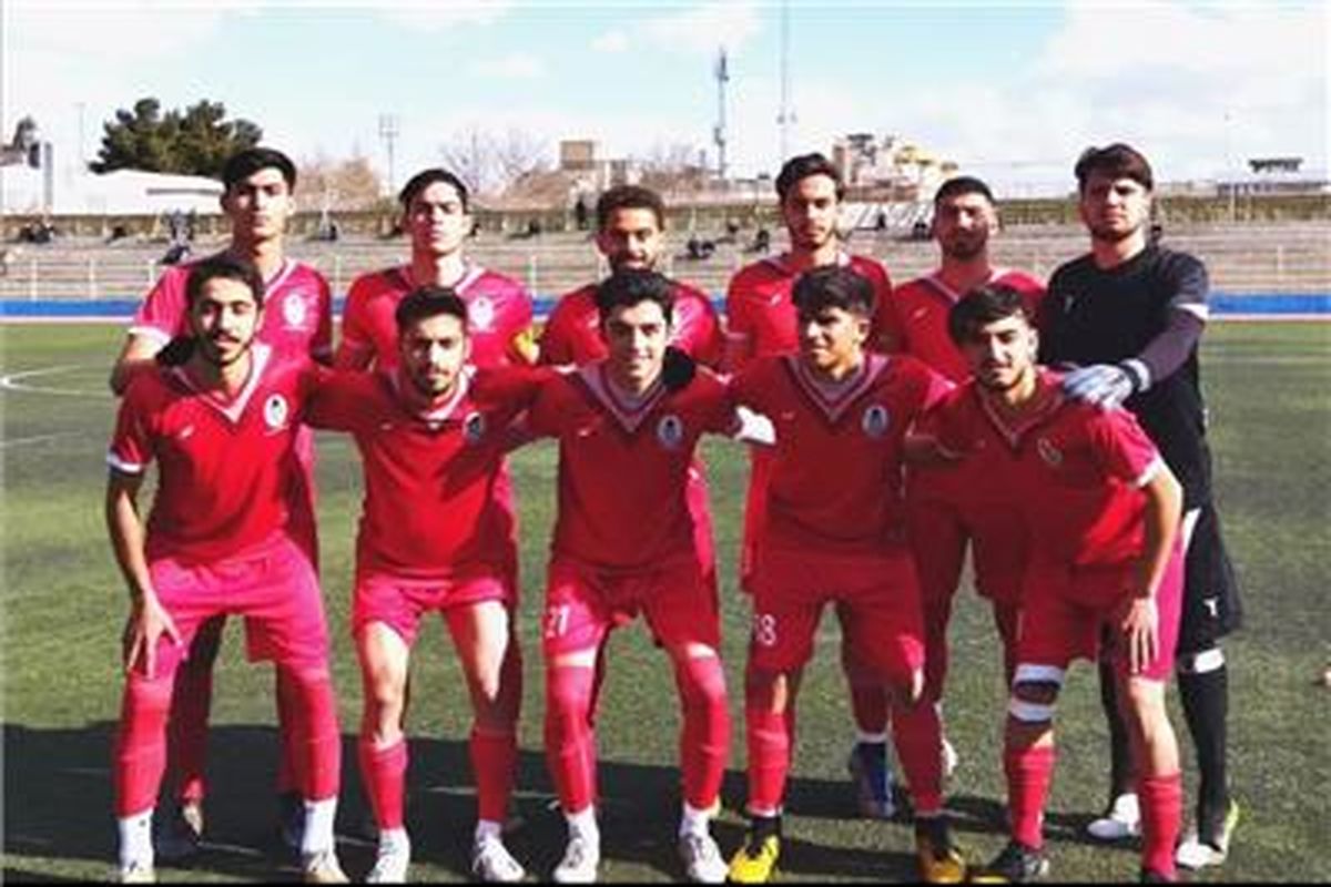 صعود شهرداری همدان به نیمه نهایی لیگ دسته اول فوتبال جوانان کشور