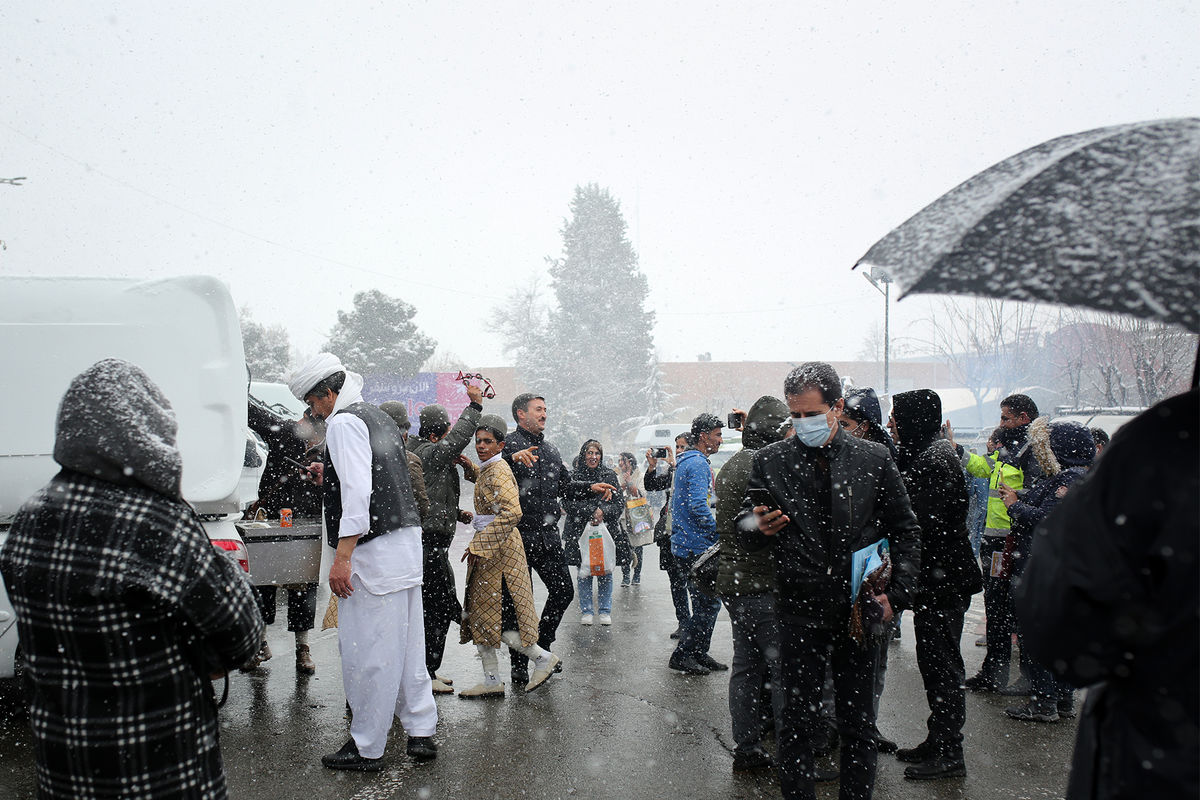 سنگین‌ترین برف سال‌های گذشته پایتخت شروع شد!/ افزوده شدن ۴۰ نقطه جدید برف روبی در تهران
