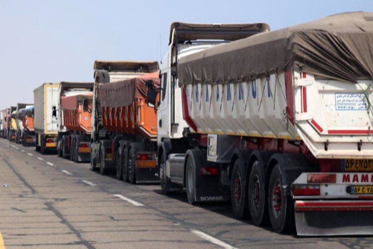 ۱۹۷ هزار تن کالا از مرز مهران به عراق صادر شد