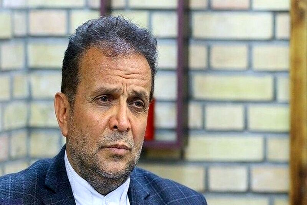 عباس‌زاده: وزیر ورزش به خوبی حاشیه‌سازی‌های سیاسی جام جهانی را مدیریت کرد/ با تحریم درحال انتقام گرفتن از سجادی هستند