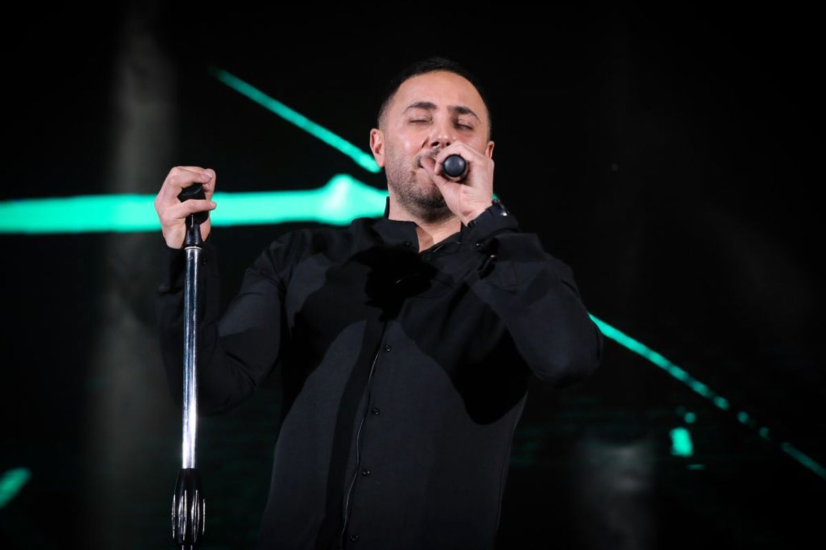 ناصر زینلی جدیدترین قطعه‌اش را در جشنواره فجر خواند